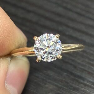 ”super deal”10k Gold 1.05ct Lab Diamond Ring